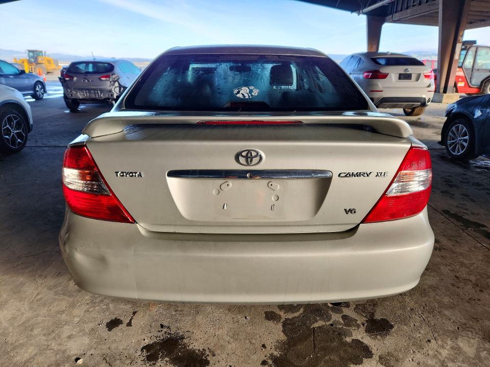 Photo 6 from auction – 2003 TOYOTA CAMRY with VIN JTDBF30K630124000