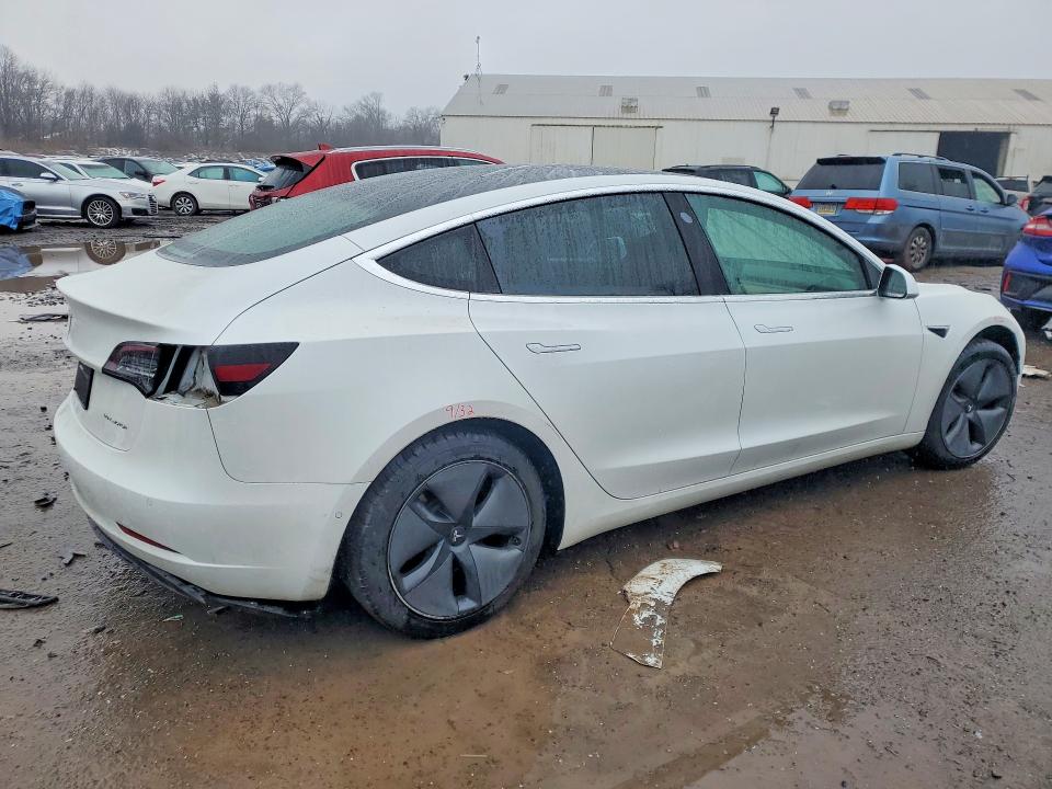 Photo 3 from auction – 2020 TESLA MODEL 3 with VIN 5YJ3E1EB6LF744433