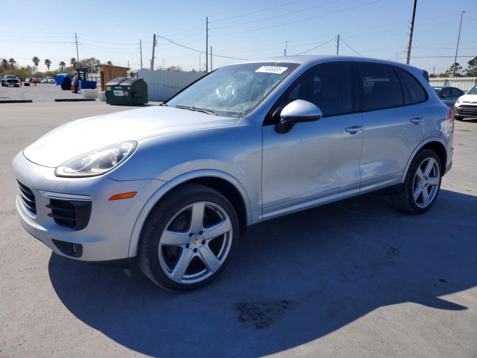 PORSCHE CAYENNE 2017 with VIN WP1AA2A26HKA85633 - Photo from auction