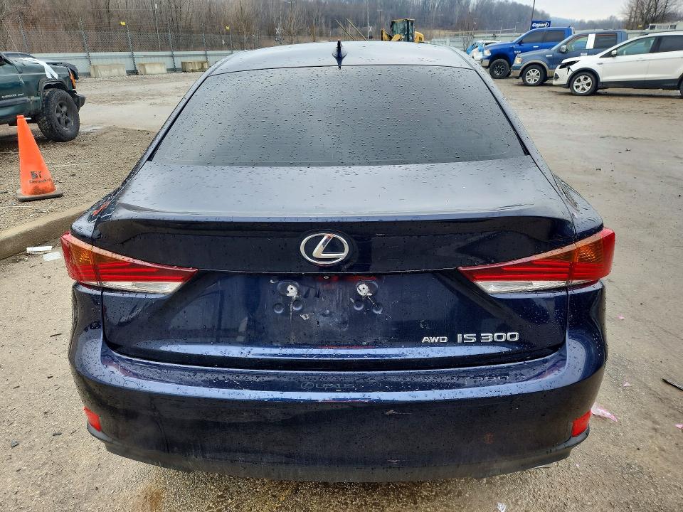 Photo 6 from auction – 2017 LEXUS IS 300 with VIN JTHCM1D27H5021170