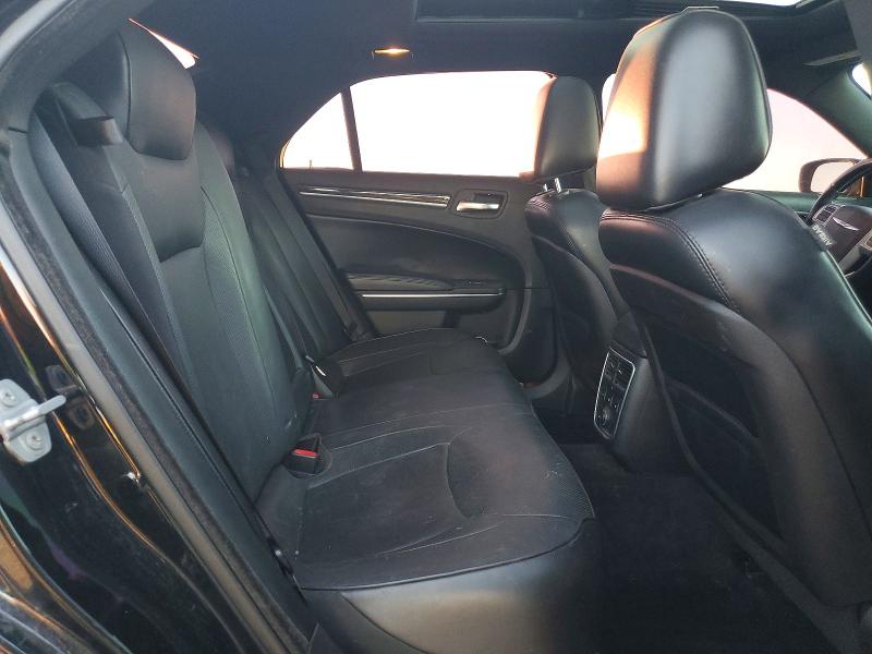 Photo 10 from auction – 2014 CHRYSLER 300C with VIN 2C3CCAET1EH382821