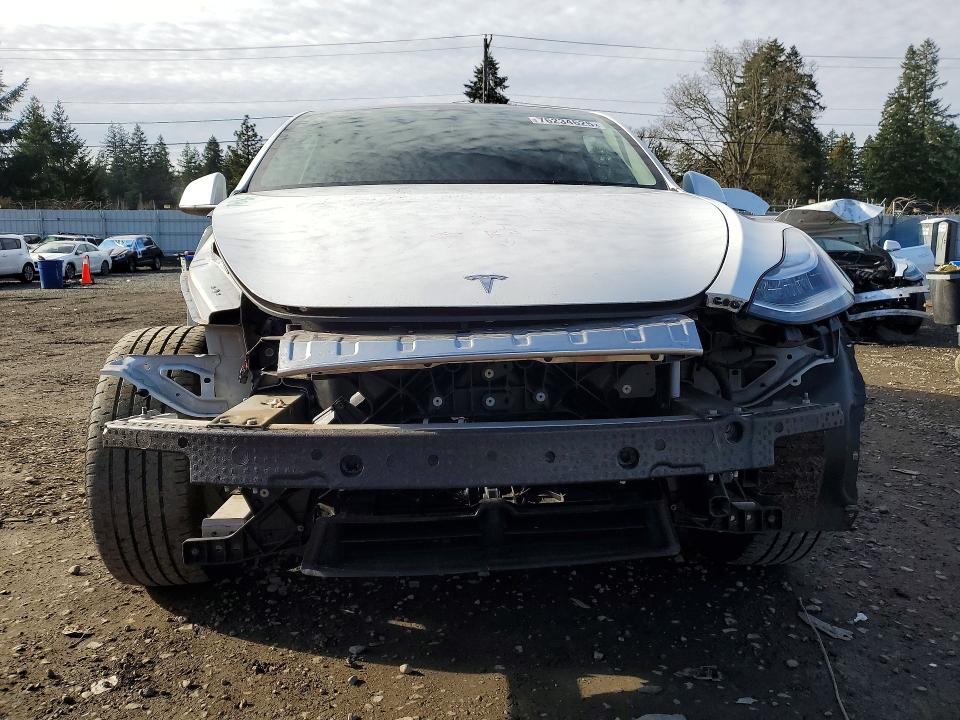 Photo 5 from auction – 2023 TESLA MODEL Y with VIN 7SAYGDEEXPF612005