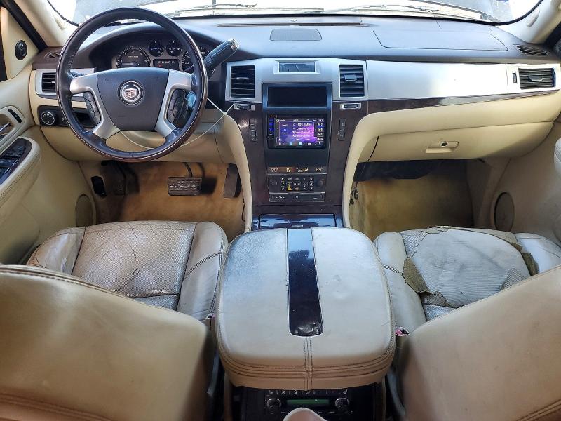 Photo 8 from auction – 2007 CADILLAC ESCALADE L with VIN 1GYFK63867R351102