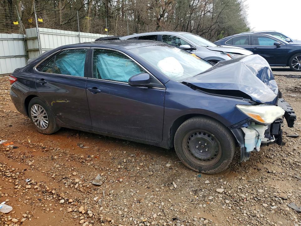 Photo 4 from auction – 2015 TOYOTA CAMRY with VIN 4T1BF1FK0FU872472
