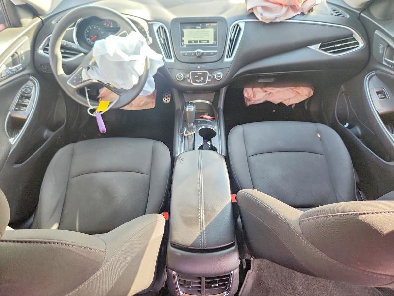 Photo 8 from auction – 2017 CHEVROLET MALIBU with VIN 1G1ZE5STXHF107622
