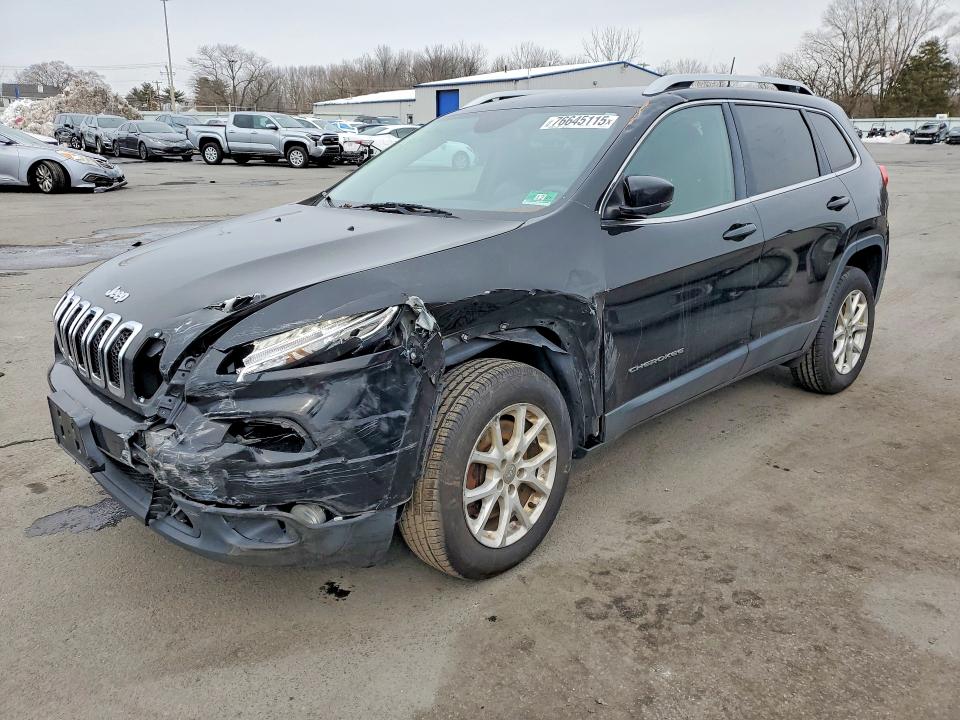 JEEP CHEROKEE 2017 z numerem VIN 1C4PJMCS8HW597116 - Zdjęcie z aukcji