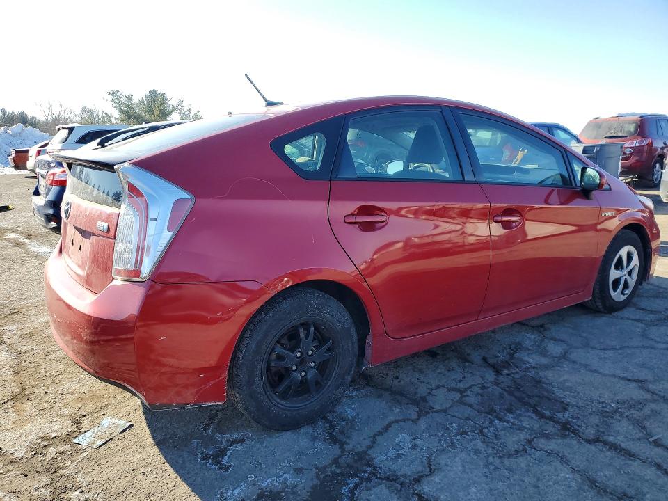 Photo 3 from auction – 2014 TOYOTA PRIUS with VIN JTDKN3DU7E1772599