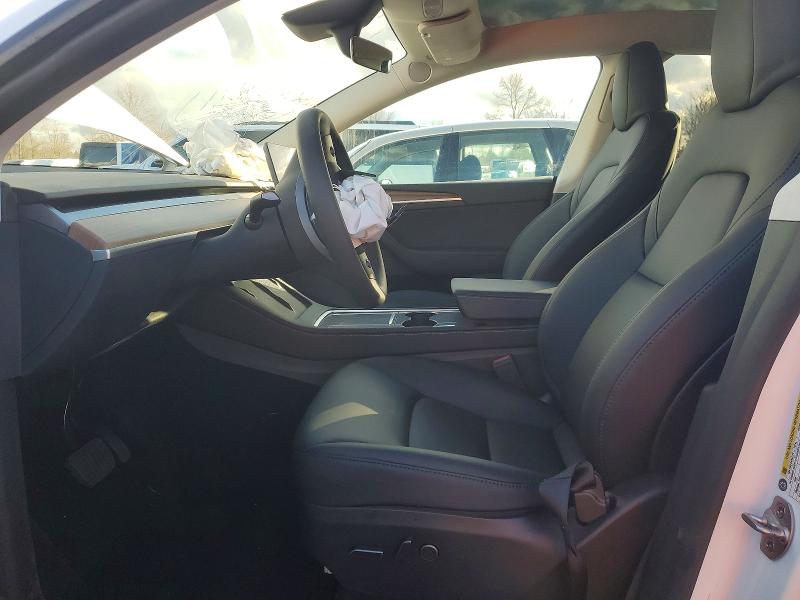 Photo 7 from auction – 2024 TESLA MODEL Y with VIN 7SAYGAEE9RF985005