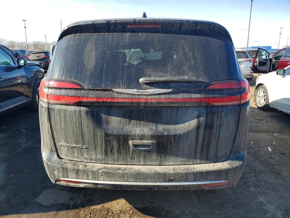 Photo 6 from auction – 2026 CHRYSLER PACIFICA with VIN 2C4RC1BG4TR215499