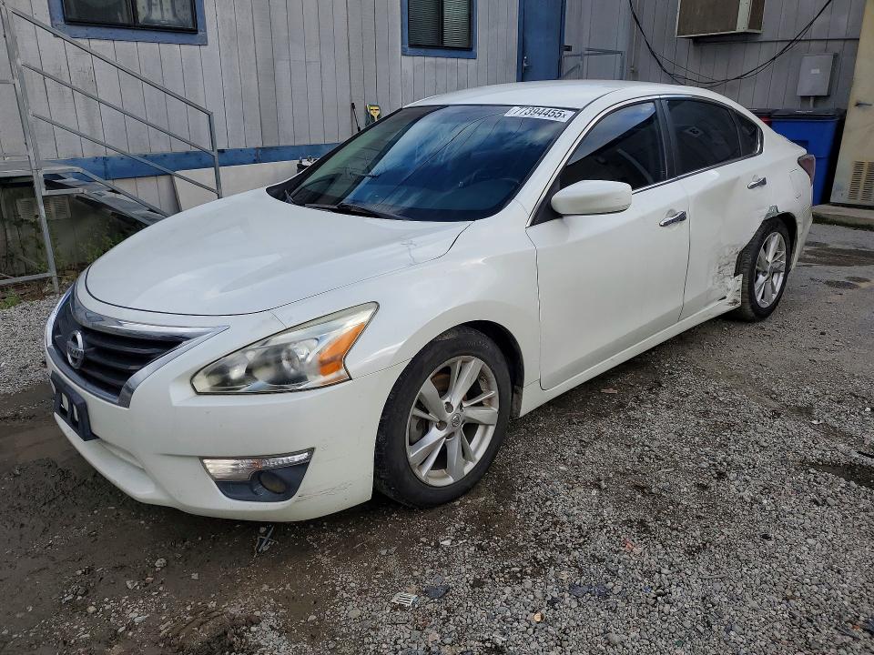NISSAN ALTIMA 2.5 2015 with VIN 1N4AL3AP9FC178642 - Photo from auction
