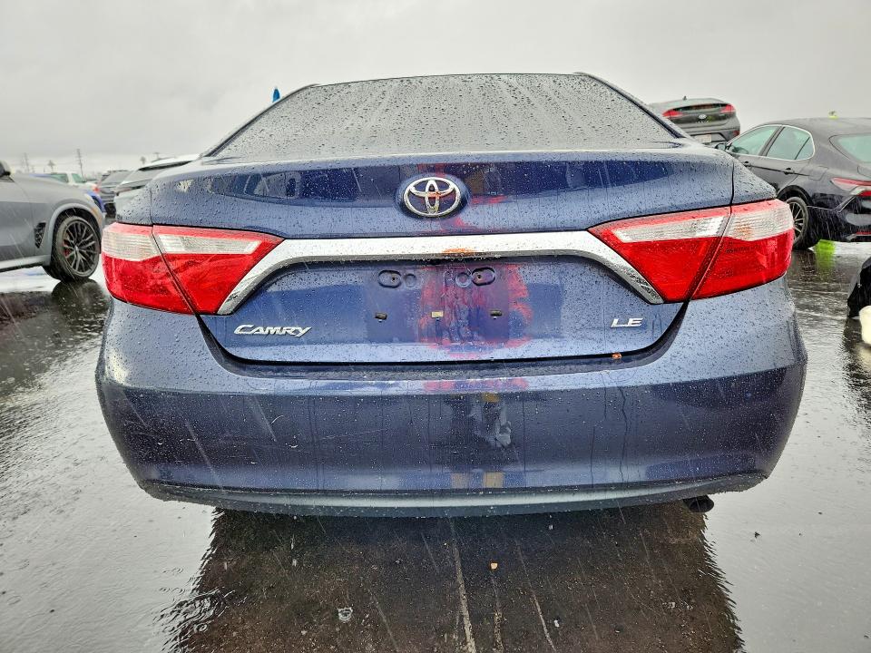 Zdjęcie 6 z aukcji – 2016 TOYOTA CAMRY z VIN 4T4BF1FK1GR553024