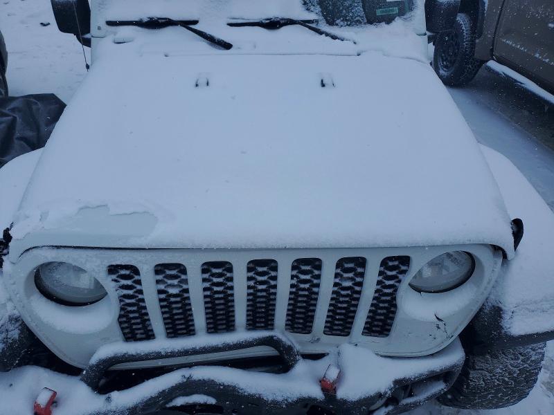 Photo 11 from auction – 2022 JEEP GLADIATOR with VIN 1C6HJTAG4NL147416
