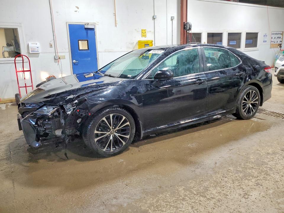 TOYOTA CAMRY 2020 with VIN 4T1G11AK2LU966277 - Photo from auction