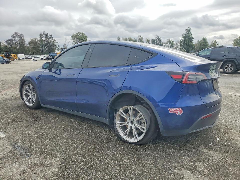 صورة رقم 2 من المزاد - 2023 TESLA MODEL Y مع VIN 7SAYGDED9PF946016
