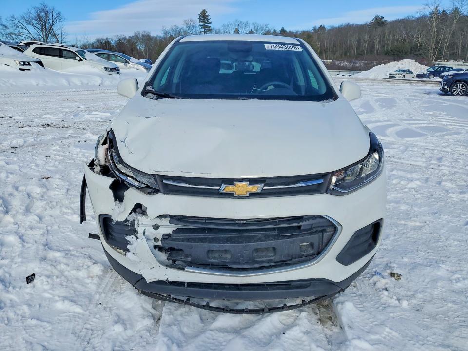 Photo 5 from auction – 2020 CHEVROLET TRAX LS with VIN KL7CJKSB5LB323082