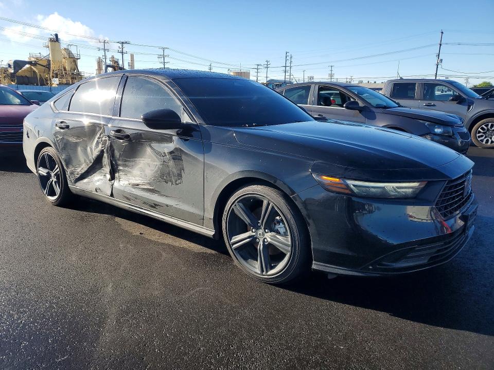 Photo 4 from auction – 2025 HONDA ACCORD with VIN 1HGCY2F70SA034136