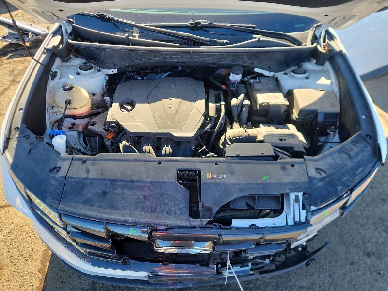 Photo 12 from auction – 2023 HYUNDAI TUCSON SE with VIN 5NMJACAE2PH241663