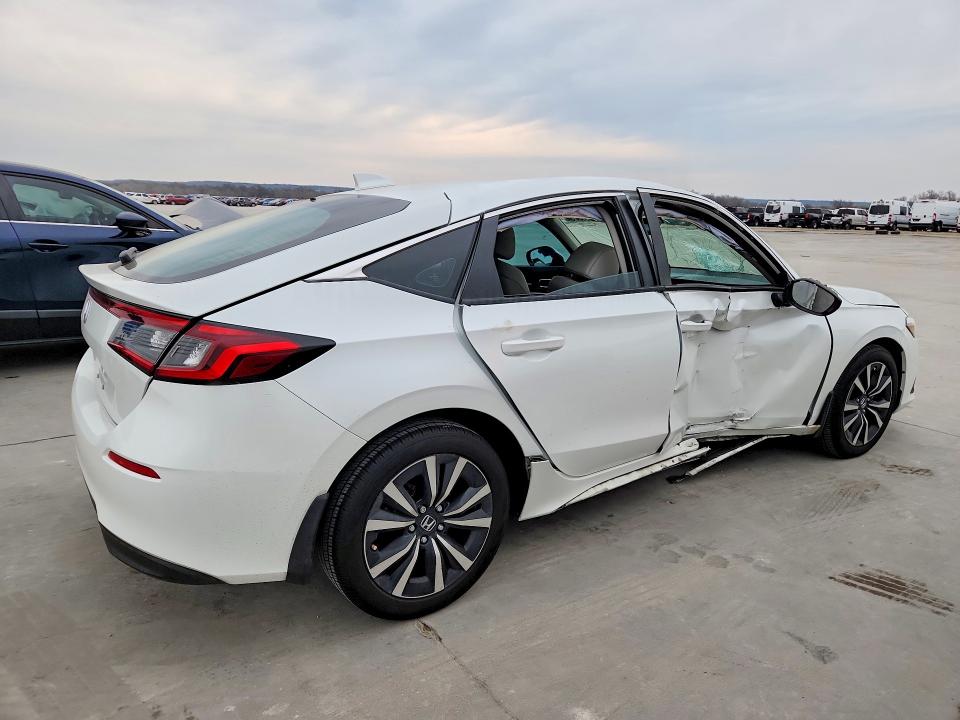 Photo 3 from auction – 2022 HONDA CIVIC EXL with VIN 19XFL1H77NE001914