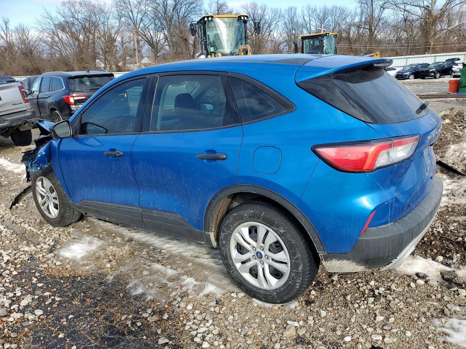 Photo 2 from auction – 2021 FORD ESCAPE with VIN 1FMCU0F69MUA47924