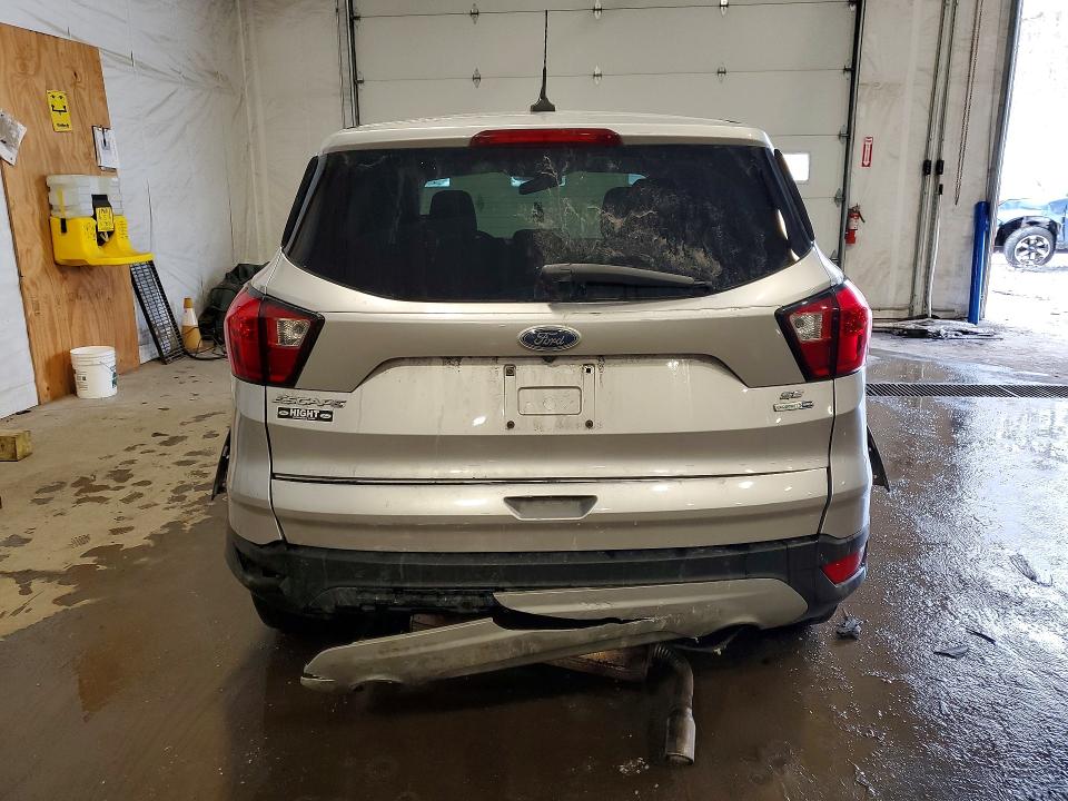 Photo 6 from auction – 2019 FORD ESCAPE with VIN 1FMCU9GD9KUA08765