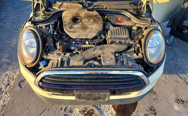 Photo 11 from auction – 2018 MINI COOPER with VIN WMWXP5C56J2H29091