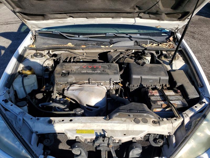 Photo 11 from auction – 2004 TOYOTA CAMRY LE with VIN 4T1BE32K04U310749