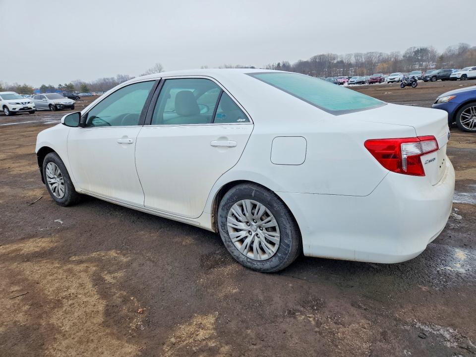 Photo 2 from auction – 2012 TOYOTA CAMRY BASE with VIN 4T1BF1FK6CU580305