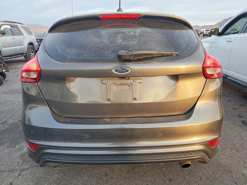 Photo 6 from auction – 2016 FORD FOCUS with VIN 1FADP3K2XGL227305