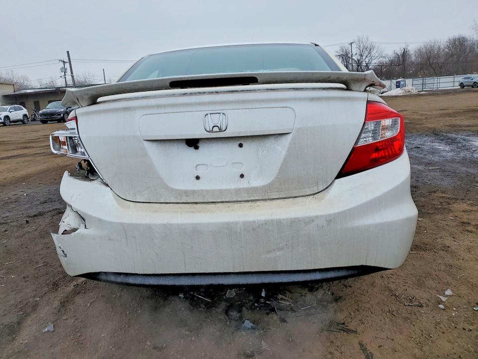 Photo 6 from auction – 2012 HONDA CIVIC with VIN 2HGFB2F80CH548708