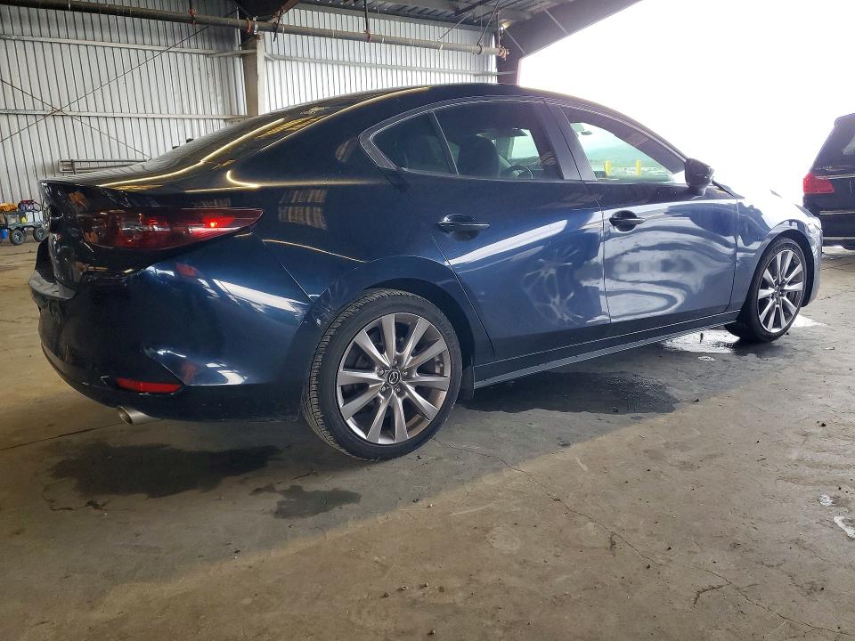 Photo 3 from auction – 2020 MAZDA 3 with VIN 3MZBPACL9LM133225