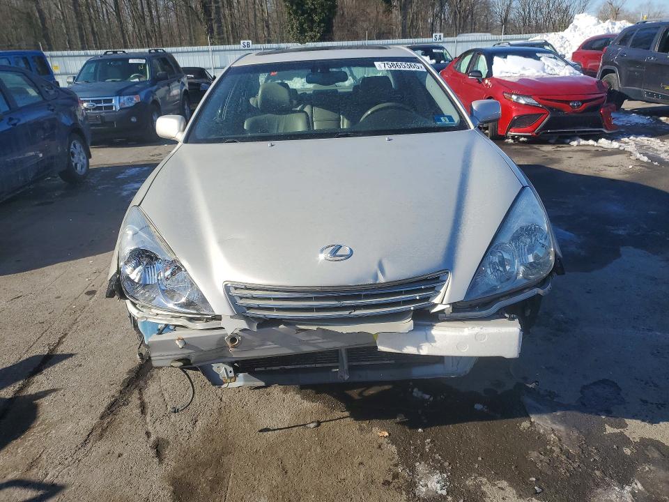 Photo 5 from auction – 2002 LEXUS ES with VIN JTHBF30G720046528