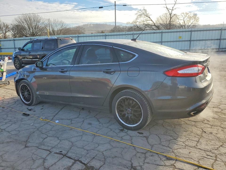 Photo 2 from auction – 2016 FORD FUSION with VIN 3FA6P0H92GR266273