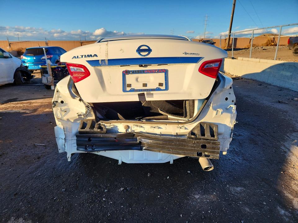 Photo 6 from auction – 2016 NISSAN ALTIMA 2.5 with VIN 1N4AL3AP6GC290946