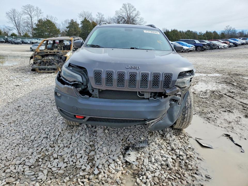 Photo 5 from auction – 2019 JEEP CHEROKEE with VIN 1C4PJMBX4KD336534