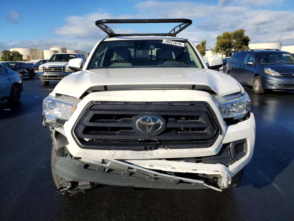 Photo 5 from auction – 2023 TOYOTA TACOMA with VIN 3TYRX5GN1PT072340