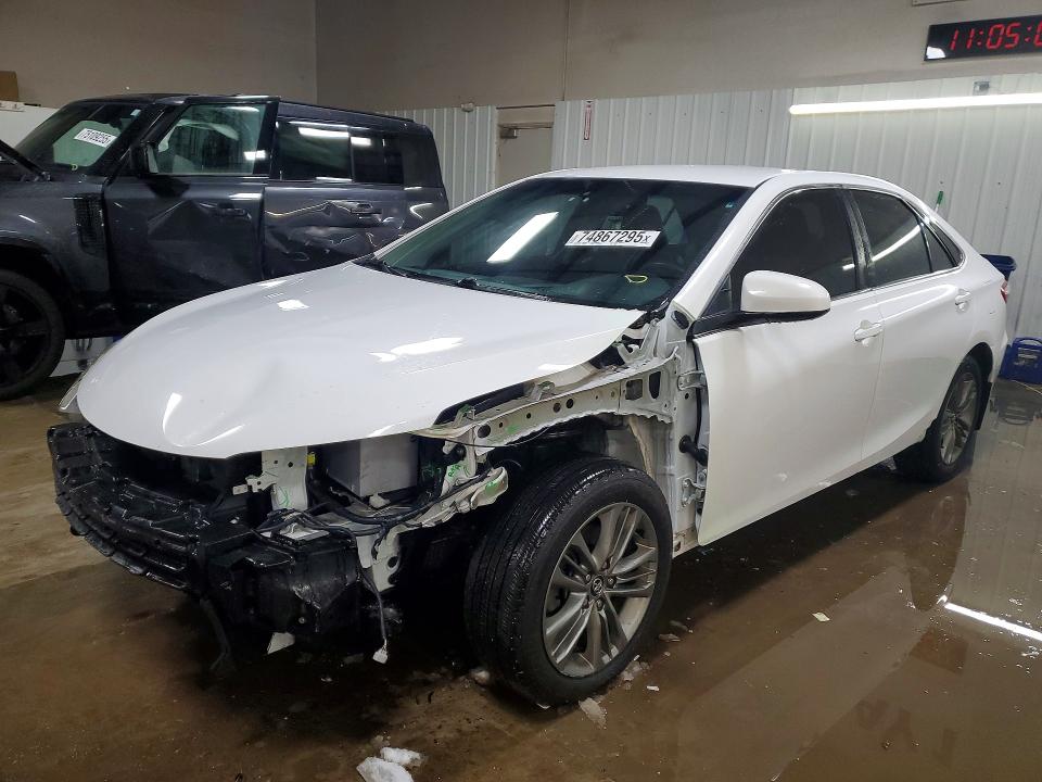TOYOTA CAMRY 2017 with VIN 4T1BF1FK2HU794070 - Photo from auction
