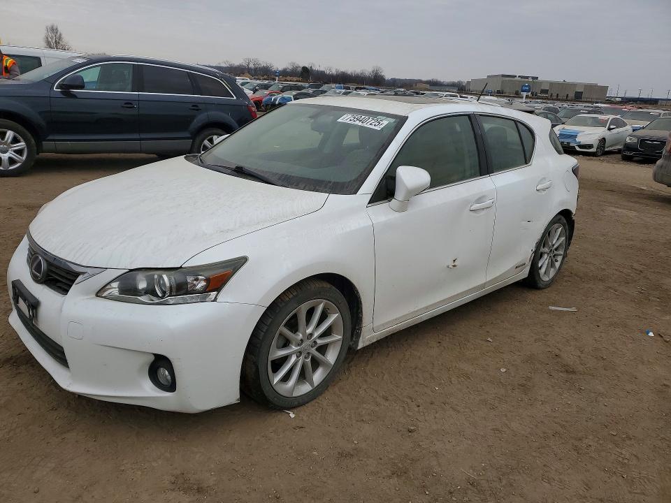 LEXUS CT 200 2011 with VIN JTHKD5BH9B2032156 - Photo from auction