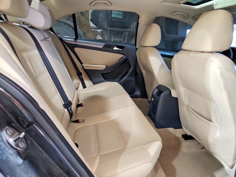 Photo 10 from auction – 2013 VOLKSWAGEN JETTA TDI with VIN 3VWLL7AJ9DM420196