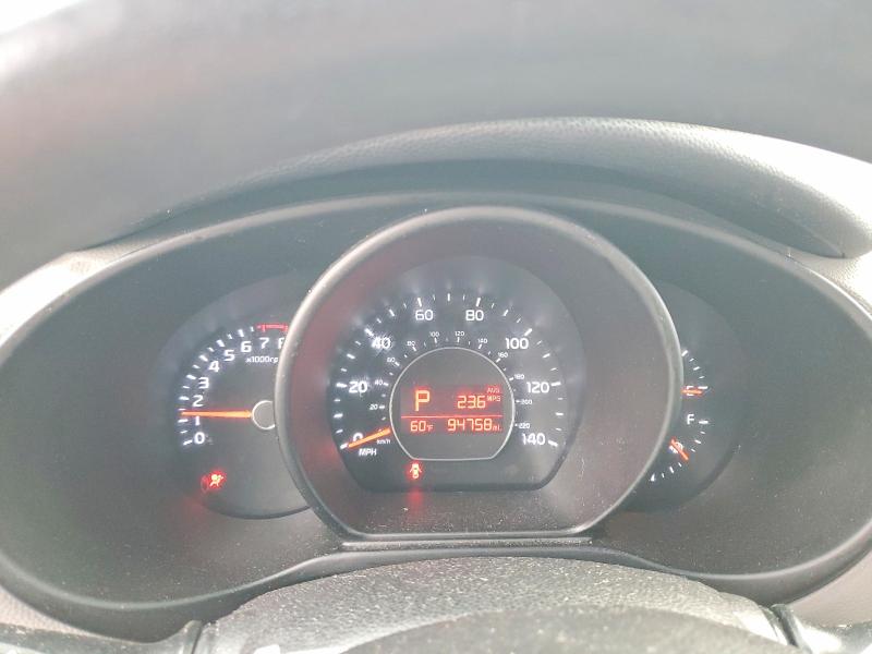 Photo 9 from auction – 2014 KIA SOUL with VIN KNDJN2A21E7062359