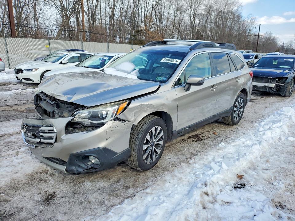 SUBARU OUTBACK 2. 2015 with VIN 4S4BSALC7F3252412 - Photo from auction