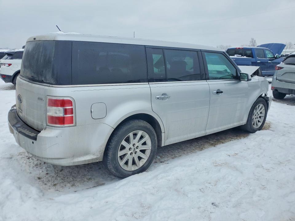 Photo 3 from auction – 2010 FORD FLEX SEL with VIN 2FMGK5CC2ABA24985