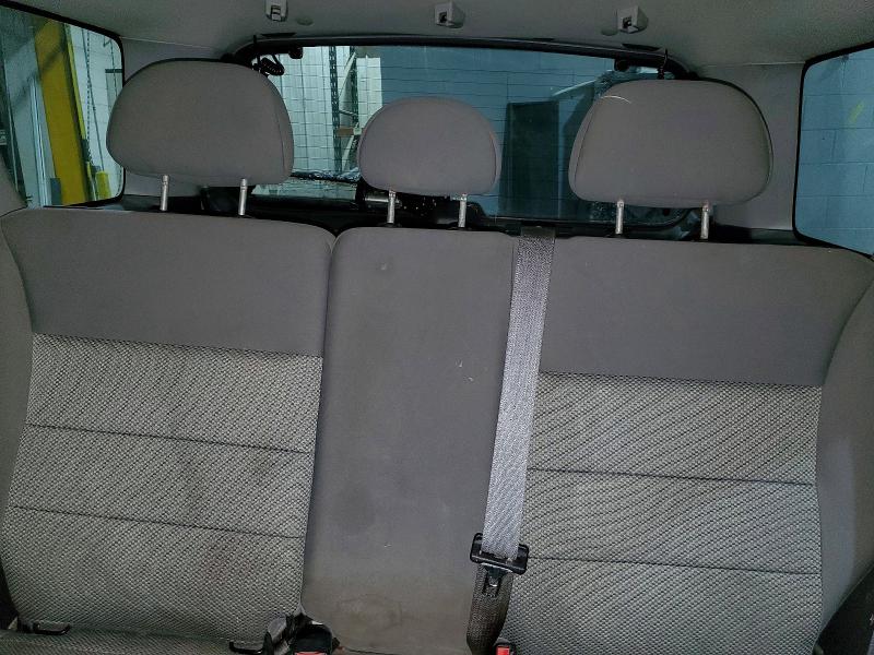 Photo 10 from auction – 2006 FORD ESCAPE with VIN 1FMYU93176KD54039