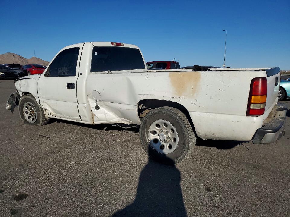 Photo 2 from auction – 2001 CHEVROLET SILVERADO with VIN 1GCEC14V41Z332187