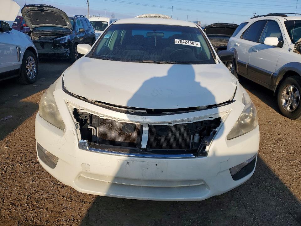 Photo 5 from auction – 2013 NISSAN ALTIMA with VIN 1N4AL3AP6DC108464
