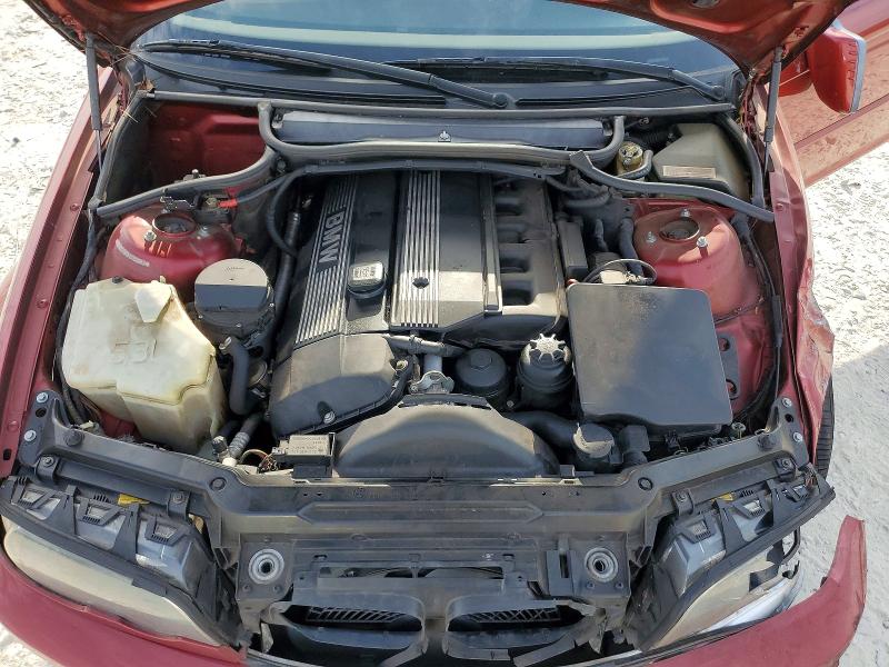 Photo 11 from auction – 2001 BMW 325 with VIN WBABS33481JY50065
