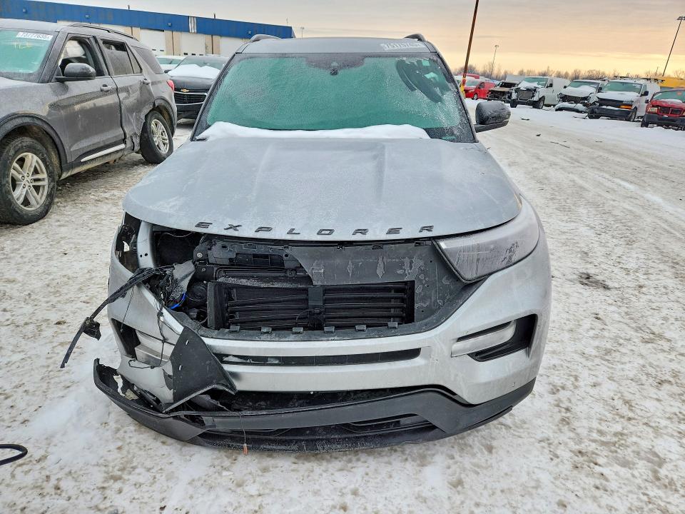 Photo 5 from auction – 2024 FORD EXPLORER with VIN 1FM5K8GC1RGA08574