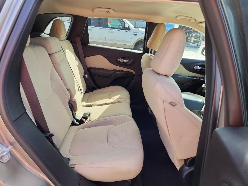 Photo 10 from auction – 2017 JEEP CHEROKEE with VIN 1C4PJLCS5HW541015