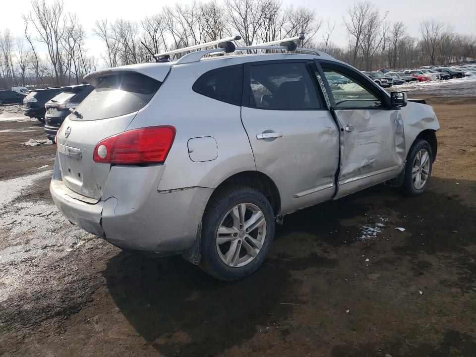 Photo 3 from auction – 2013 NISSAN ROGUE with VIN JN8AS5MT5DW014449