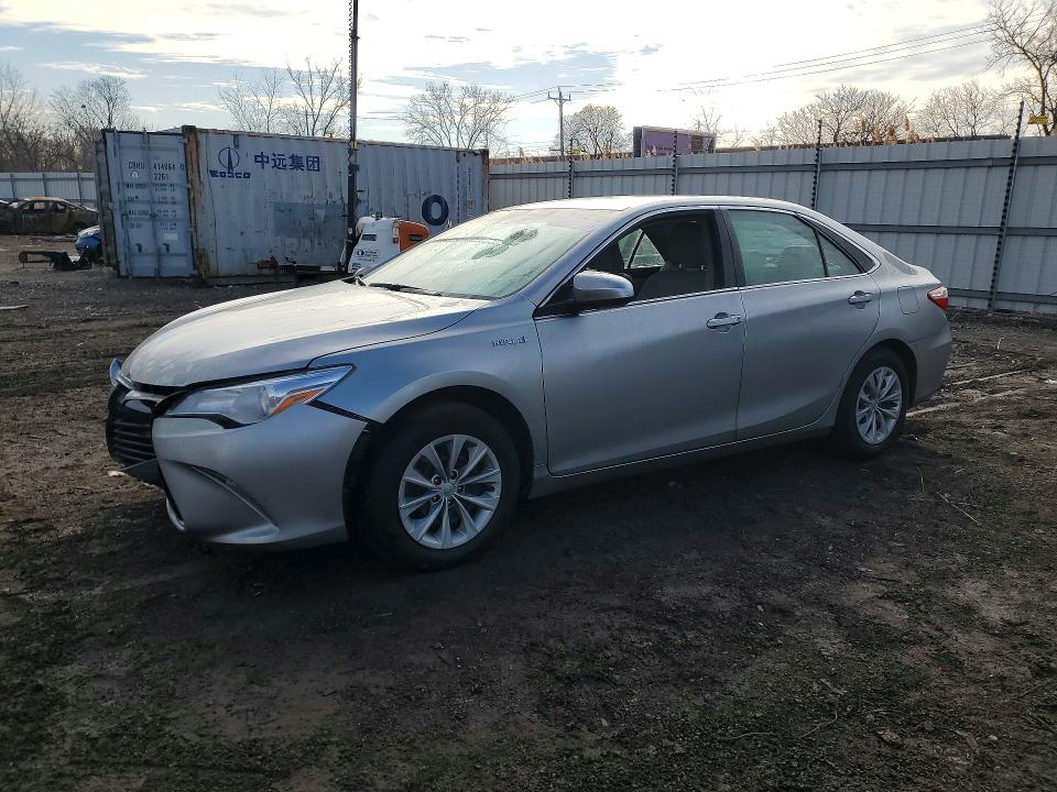 Фото 1 с аукциона – 2015 TOYOTA CAMRY с VIN 4T1BD1FK3FU150970