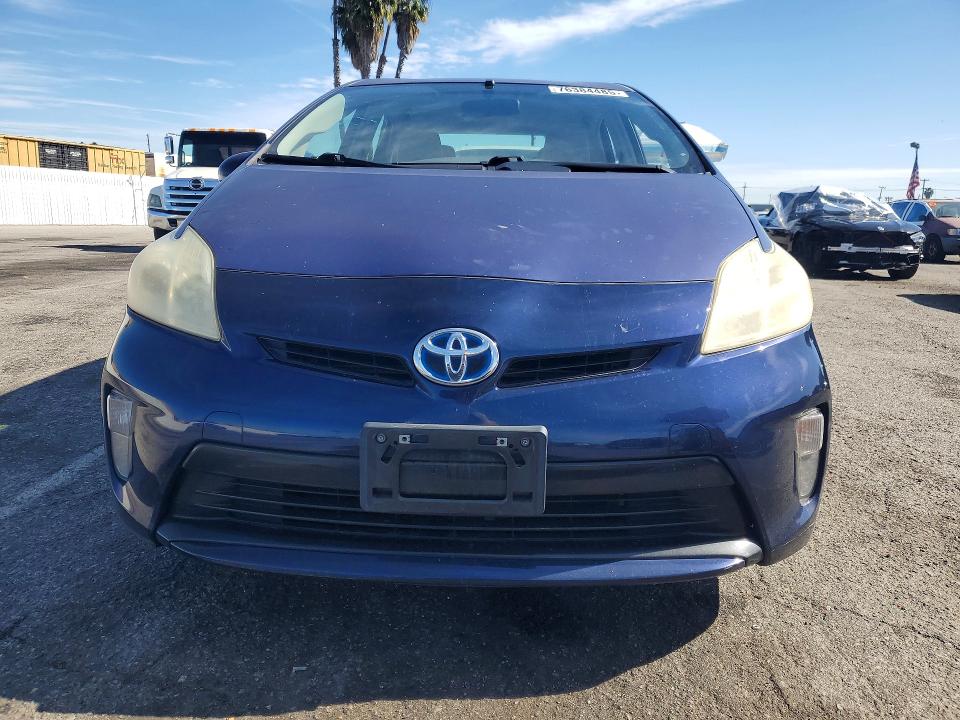 Photo 5 from auction – 2012 TOYOTA PRIUS with VIN JTDKN3DU0C1589087